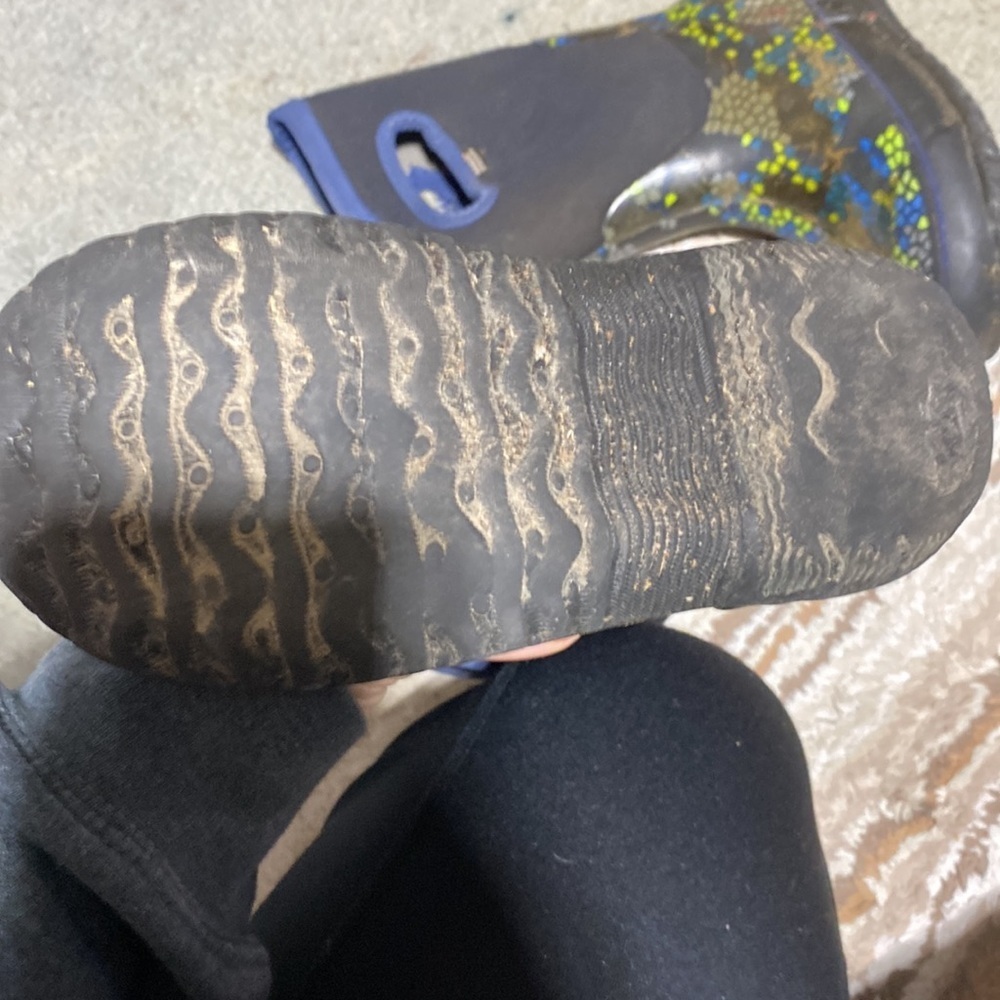 Bogs Kids' Classic Micro Camo Boot​​​ - Picture 4 of 9